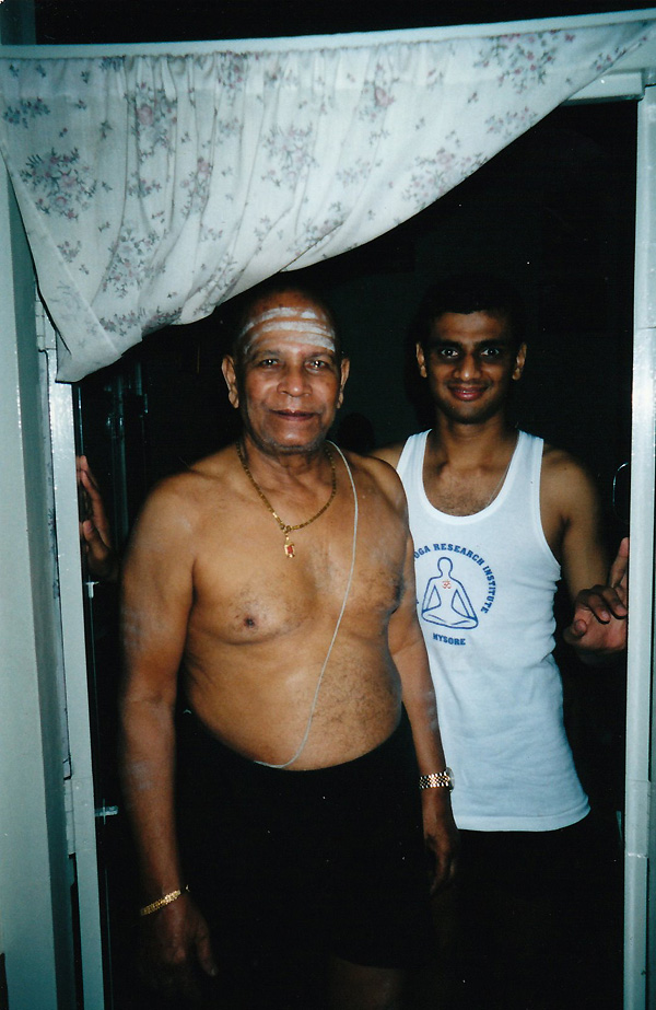 Guruji_sharath22.jpg