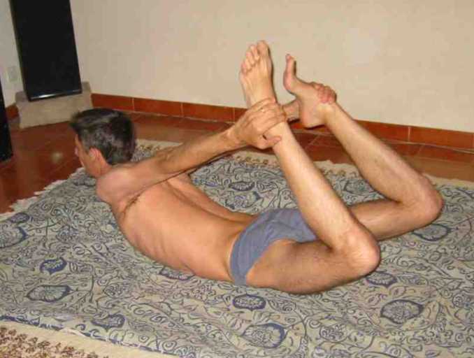 Dhanurasana.jpg