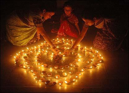 Inde-Divali-Deepawali-disposition des Dyas-Wikipedia.jpg